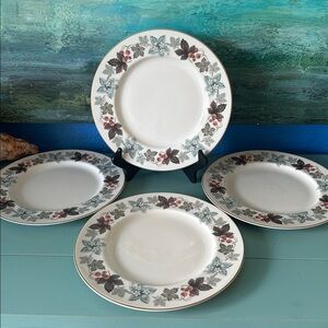 4 10 5/8th Dinner Plates Royal Doulton Camelot Fine China